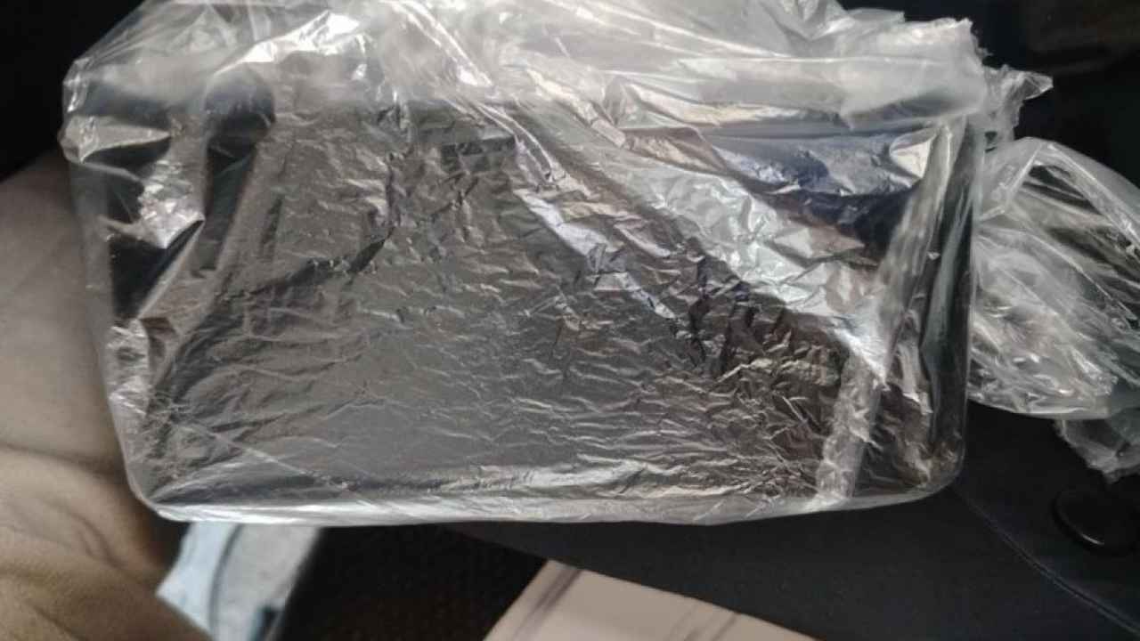 Тайник не спас: в Орловской области задержали наркосбытчицу со свертком