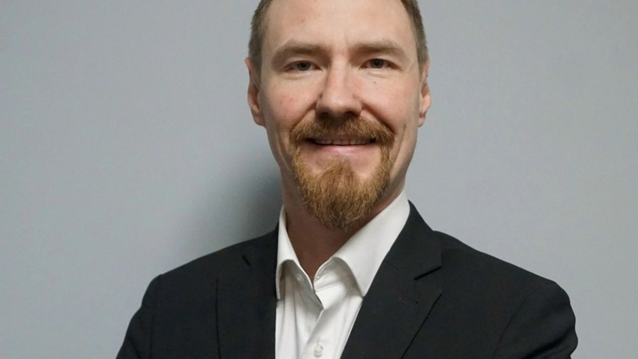 Не стерпел обиды: активист из Орла вызвал вице-спикера на публичные дебаты