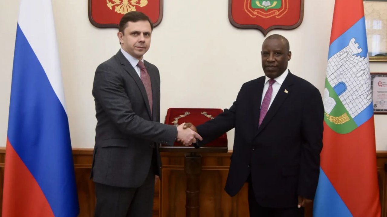 Посол Бурунди в Орле оценит масло и пройдёт по заводам